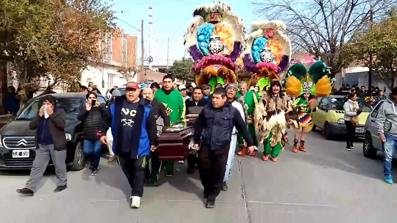 emotivo saltar