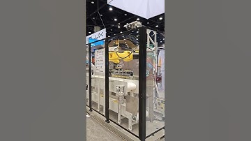 #PROMAT2025 Mesh Automation parcel induction robot (to sortation)