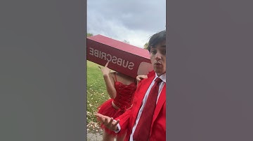 Subscribe Woman forced me to Subscribe!! 😍