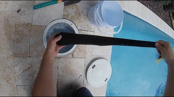Adding Conditioner/Stabilizer Pool DIY Maintenance Hep