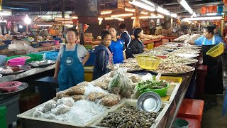 ตลาดสด ชุมพร ตลาดเช้า ชมร้านขาย อาหารทะเลสดๆ มีอะไรแปลกๆใหม่ๆ ให้ชมบ้าง #Dummy_Channel - YouTube