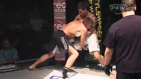 Lawrence Fitzpatrick vs Danny welsh @ Ommac 11