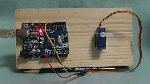 Arduino 互換品でサーボモーターを制御