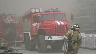 пожар на складе ДиС в Комсомольске на Амуре