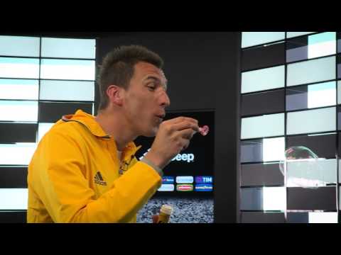 Video: Is Mario Mandzukic met pensioen gegaan?