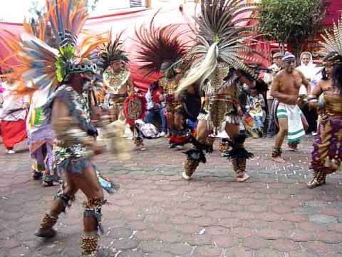 DANZANTES AZTECAS SAN JUANITA 2011