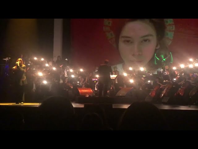 Danilla - Batas [featuring Erwin Gutawa Orchestra] (Live at Graha Bhakti Budaya, Jakarta 4/11/2023) class=