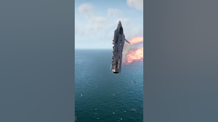 Stunning Graphics: Fighter Jet Crashes as Pilot Ejects Over the Sea Just in Time