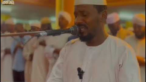 آيات من سوره ق  مجمع الفتح بكي وأبكى الشيخ همام يبدع في صلاه العشاء