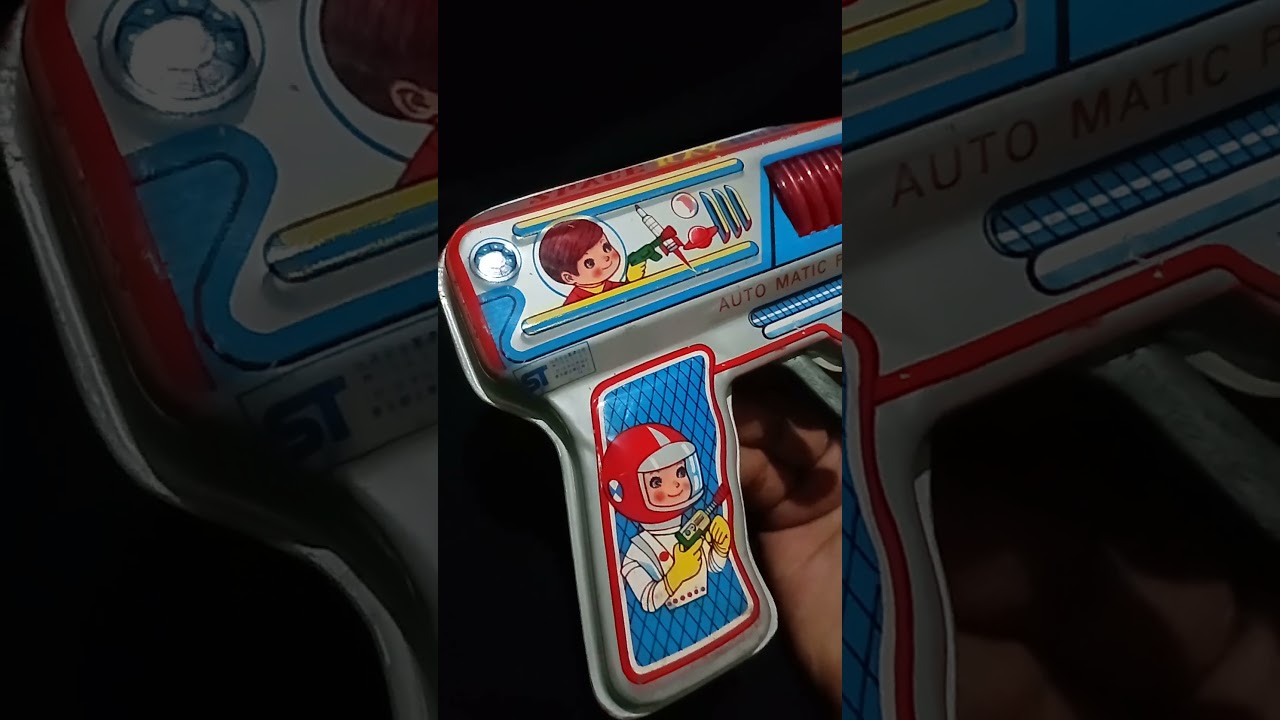 vintage tintoy Space Ray Gun.made in japan 1960s