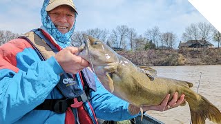 Catfish Fishing Techniques: Using Bait Pockets and Sinker Slides