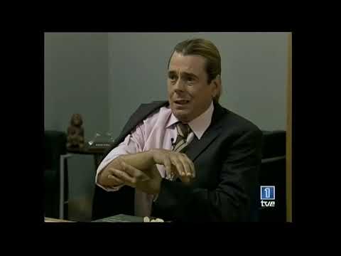 CRUZ Y RAYA SKETCH MEDICO EL HORMIGUEO