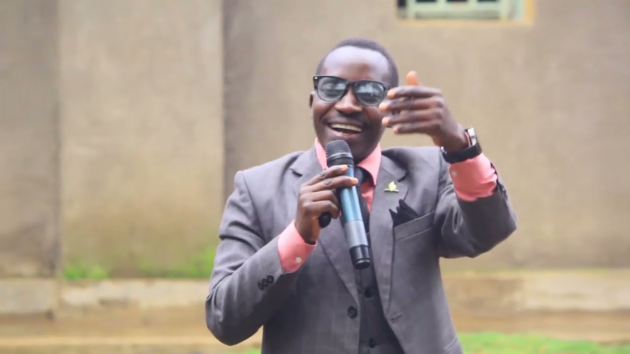 -MUTABARUKA Samuel -DORE UKO UTEREKERA UTABIZI WUMVA URI MUKURI  amagambo akomeye akomeje kwiyongera