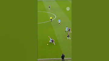 A DOUBLE NUTMEG AND PEPS REACTION Mancity Football Skills Shorts Shortsvideo Shortsfeed 