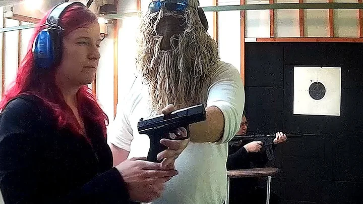 NIEWIDOMI NA STRZELNICY / NIEPEŁNOSPRAWNOŚĆ VS BROŃ