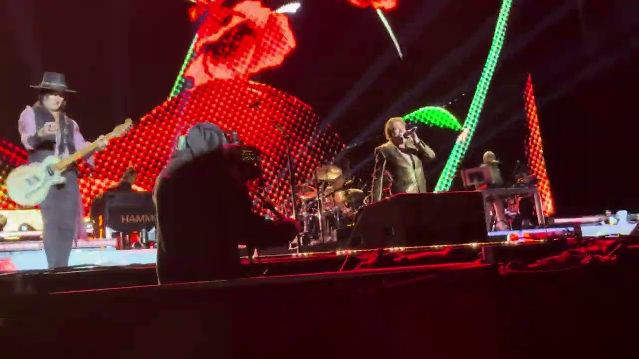 Guns N Roses. Slash Solo & Sweet Child O Mine. 8/11/2025