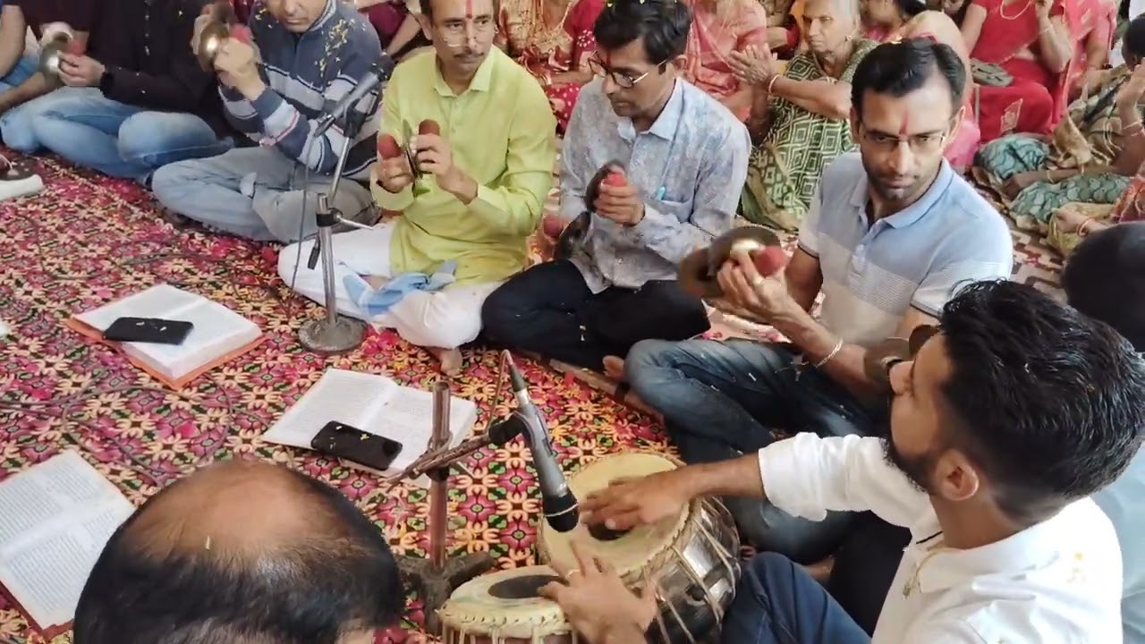 Shri Gopalal na kirtan,Bagasara