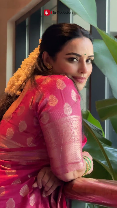 Elegance redefined.Capturing timeless beauty with the stunning Shwetha Menon