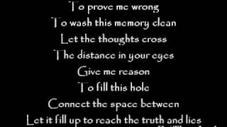 Vignette de la vidéo "Linkin Park - New Divide (Lyrics) - GetThemLyrics"