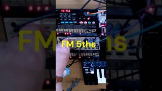 Creating Fifth Intervals on Volca Keys and Bass #synthesis #tutorial