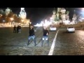 русские под армянскую песню возле Кремлья