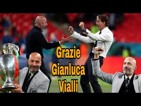 Video: Gianluca Vialli Hjelper Med å Lage 