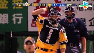 20130830 CPBL 獅VS象 1上 潘武雄盜壘成功