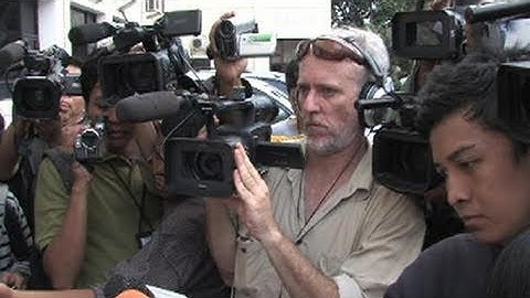 Behind the Scenes - Video Journalism