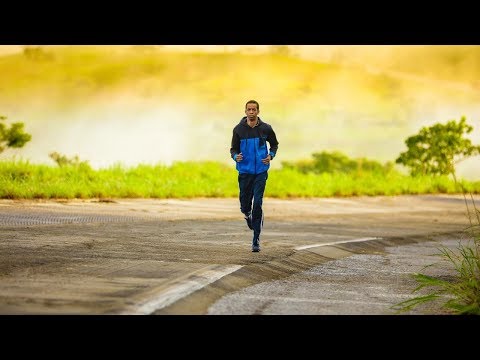 فيديو: كيفية استبدال رياضة الجري في الصباح