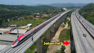 Mobil dikejar KERETA CEPAT di jalan tol | The fastest train overtakes cars in highway in Indonesia