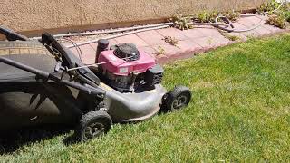 Using my HONDA HRC216 commercial mower