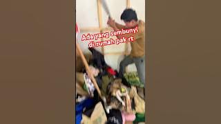 There's someone hiding #viralvideo #comedy #odgjgembol #funny #pocongsensasi #shorts