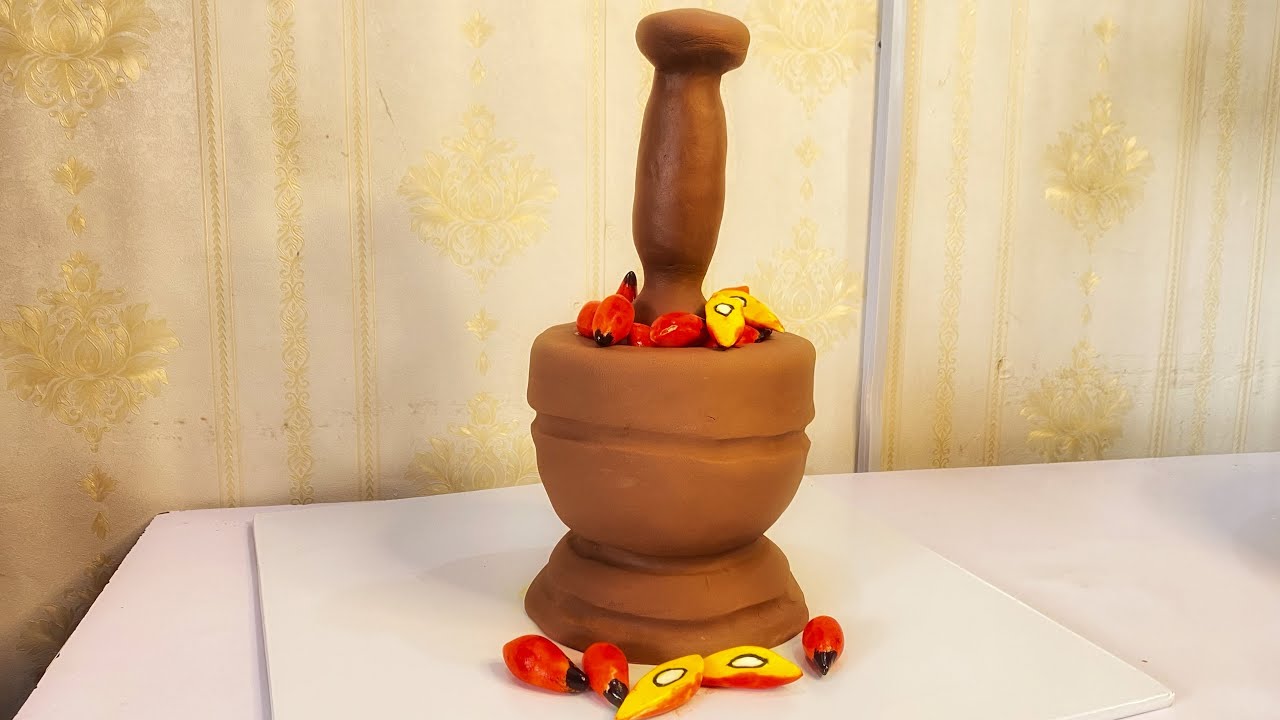 Mortar and pestle Cake / Realistic Mortar and Pestle Cake / Traditional