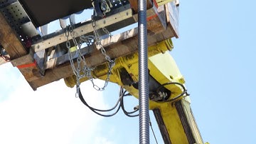 Compact e-chainsystem® for vertical applications