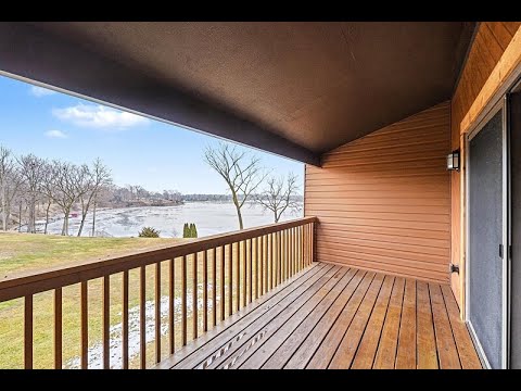48315 Bayshore Drive, Van Buren Township, MI home video tour