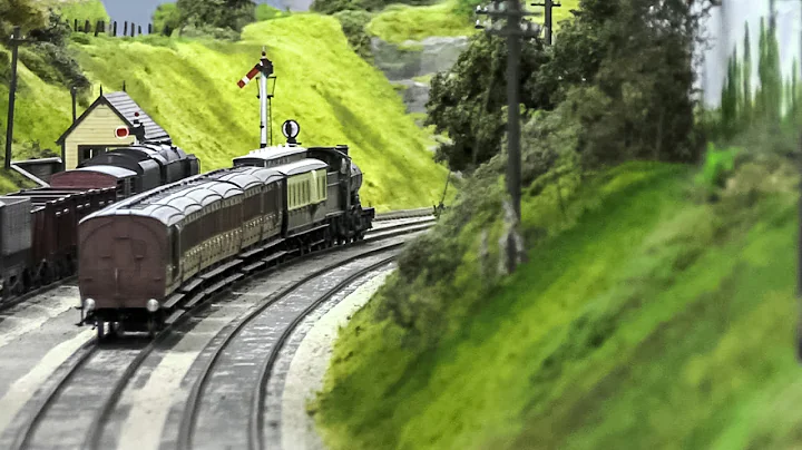 Pete Waterman's model railway April 2015 HD