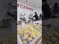 変な買い物の仕方してる人がいたw