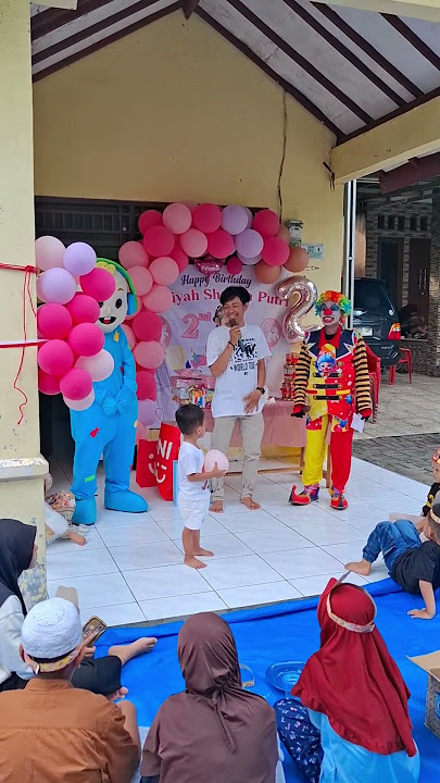 Nyanyi Panjang Umurnya Bareng Badut Gemoy #badut #badutlucu