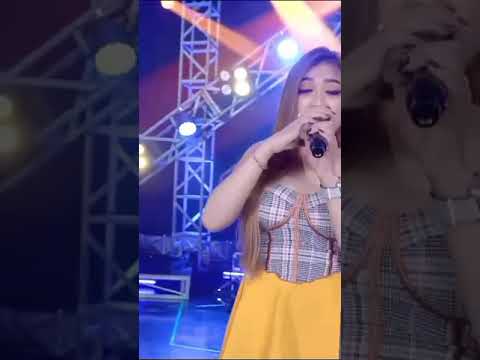 AKU TERPIKAT DIRIMU - David Chandra ft. Sintaarsinta | Lagu Romantis Bikin Baper! 💖🎶