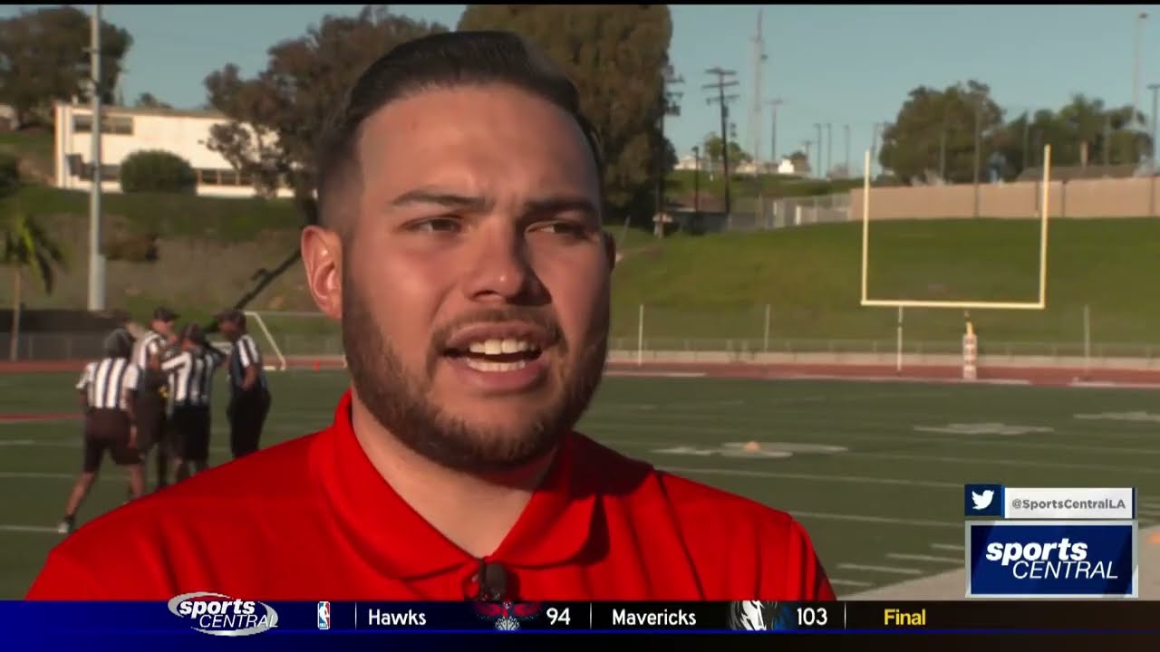 Chargers/Rams Team Up for Girls Flag Football