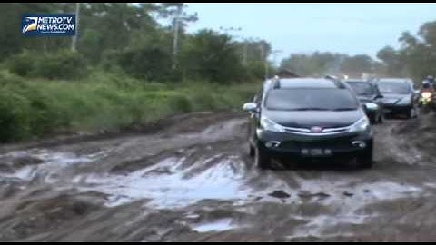 Jalan Trans Kalimantan Poros Tengah Rusak Parah
