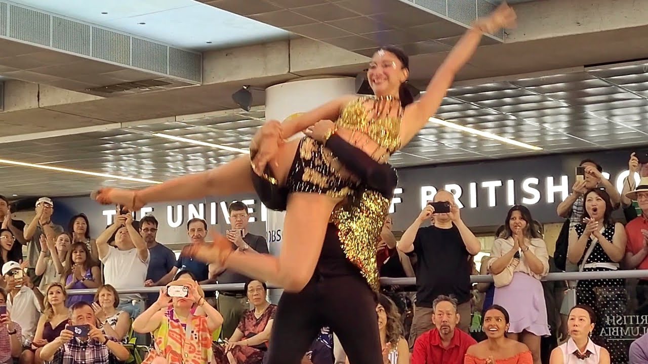 Amazing Salsa Dance @ Robson Square, Vancouver BC, Canada