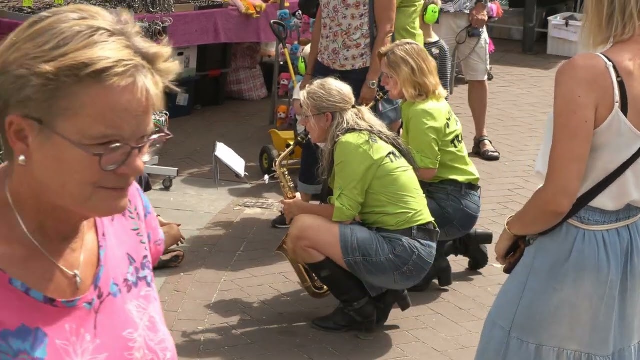 Dweilorkest De Träöters Dichteren Doetinchem  Zomermarkt Lichtenvoorde 2 juli 2022