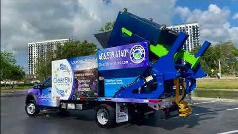 Get Rid of Bacteria in your Dumpsters!!  || Sparkling Bins