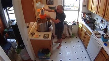 Brewing Nut Brown Ale Extract with Specialty Grains