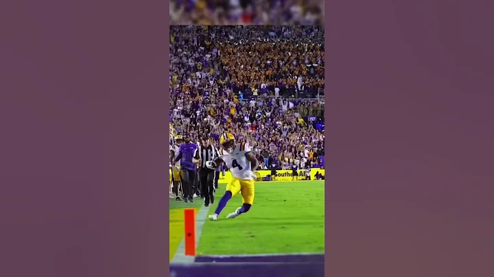 Nasty Jukes in College Football #shorts