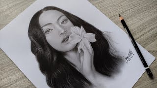 Leti Sha Realistic Graphite &amp; Charcoal Portrait Drawing