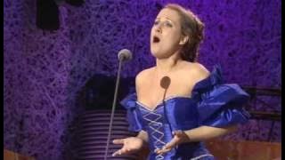 Diana Damrau  Je Veux Vivre (Roméo et Juliette, Gounod)