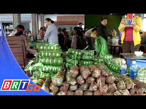Video Nhiều nơi gói bánh chưng gửi đồng bào miền Trung |... - youtube