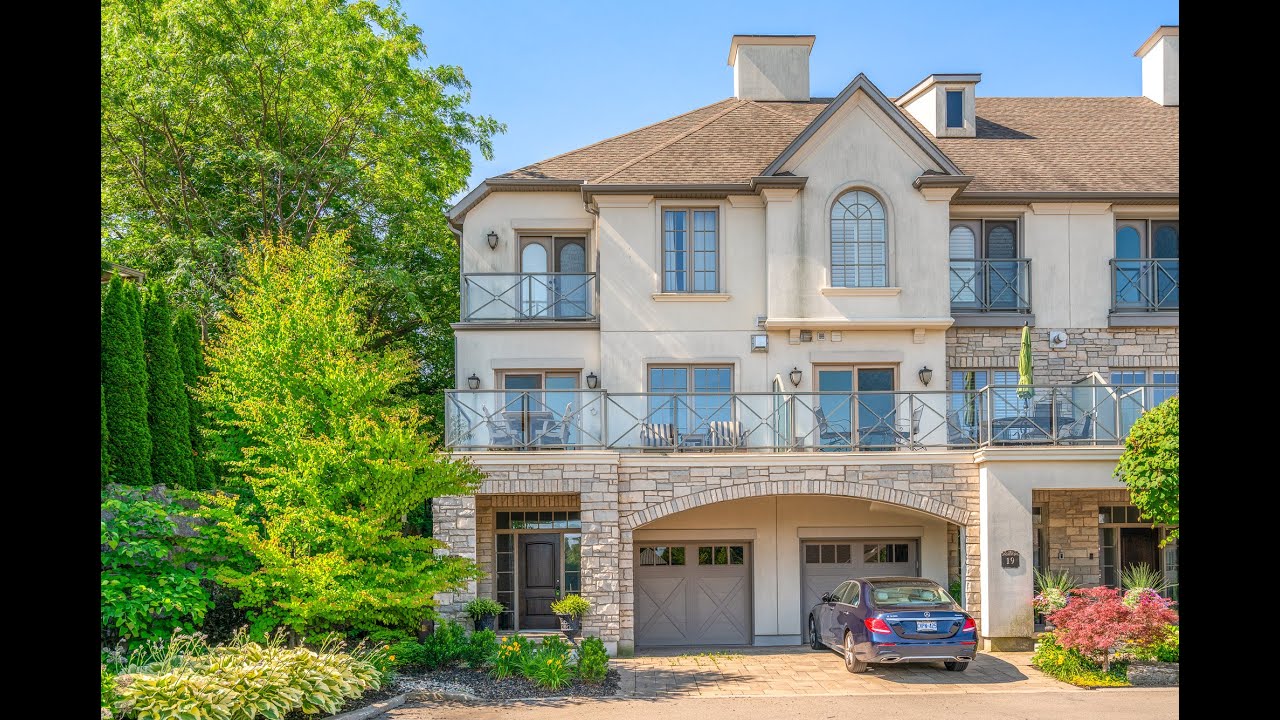 19 Lake St #20, Grimsby, ON L3M 0C3 | REMAX HENDRIKS TEAM REALTY